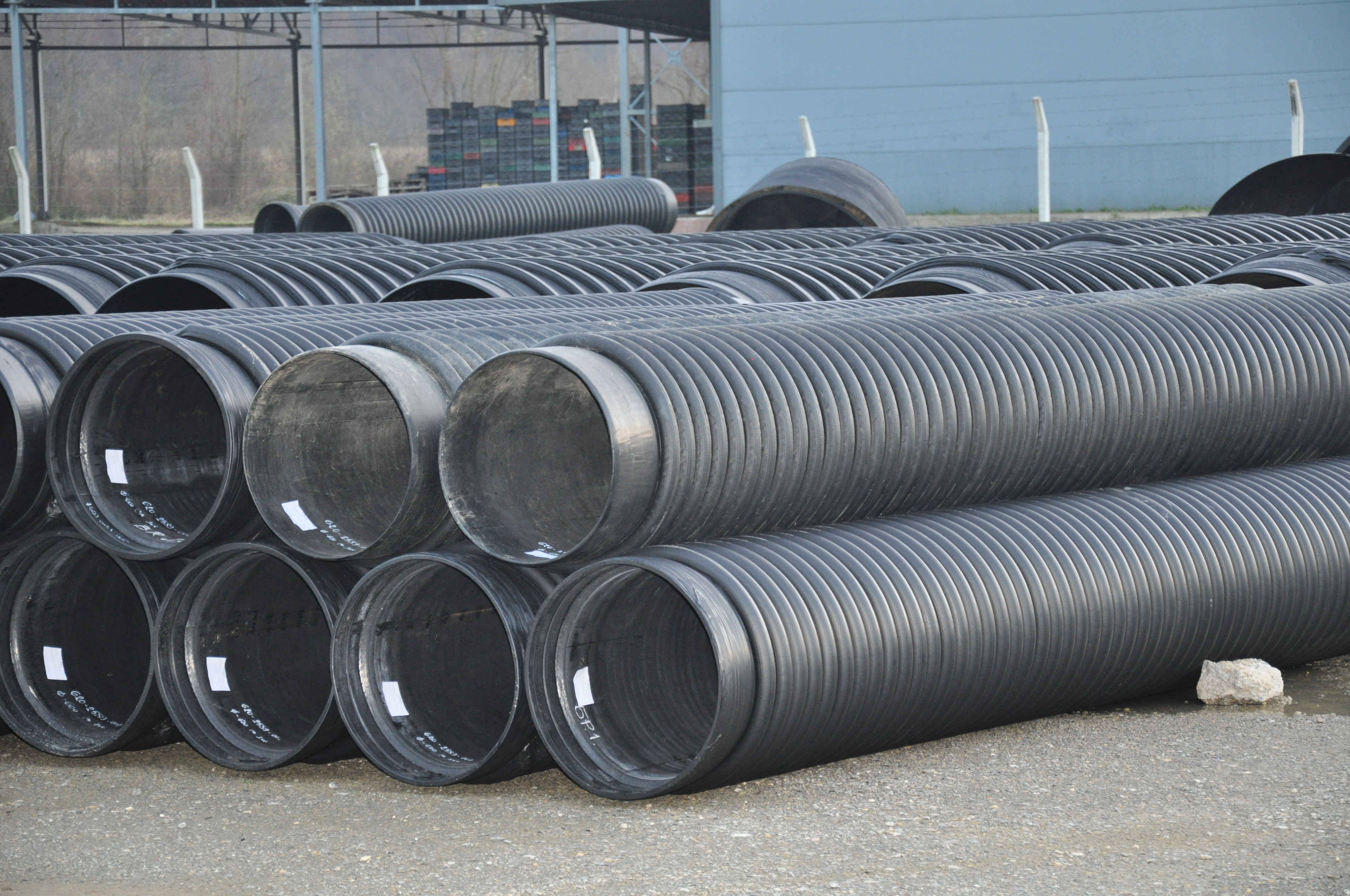 Plastic pipes have, according to their mechanical characteristics and extreme resistance to agressiv...