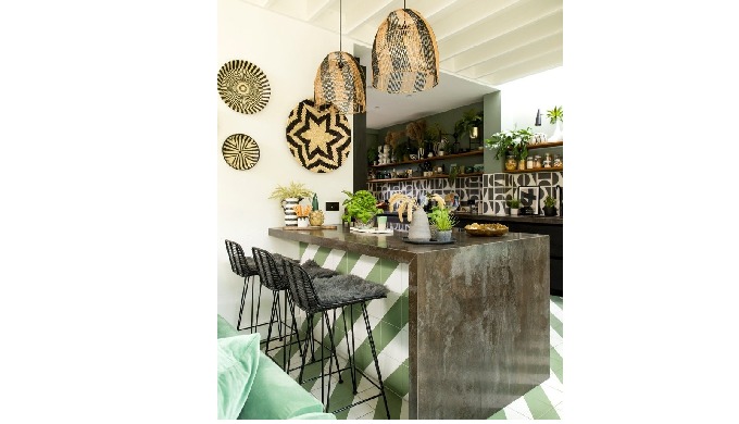 This kitchen design won the approval of leading interior magazine Ideal Home, featured in their Octo...