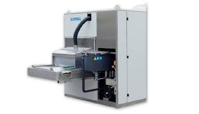 Machines for degreasing metal parts and components