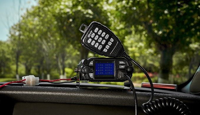 Product Overview The QYT KT-8900D is an advanced quad-standby dual-band mobile radio designed for am...