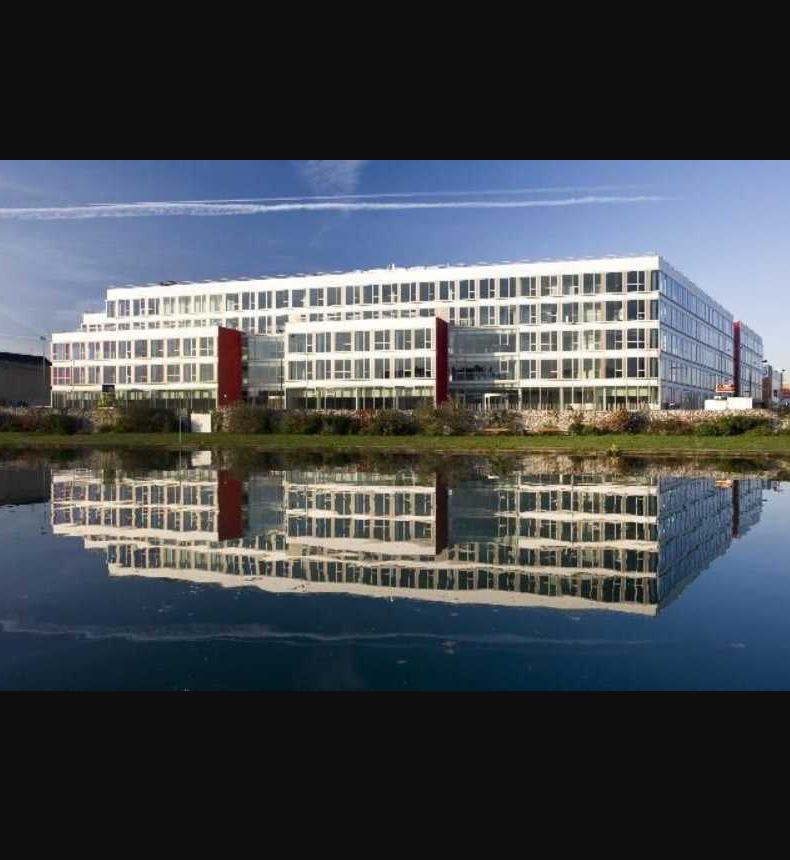 Location Activités et Bureaux SAINT-DENIS (93200) | 8448 m²