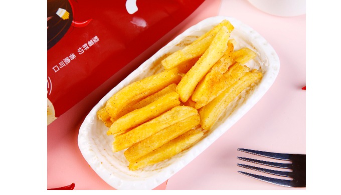 Name ：Straight Cut Potato Sticks (10x10mm) Spicy Description:Thick, Whole Cut Potato , Golden Color,...