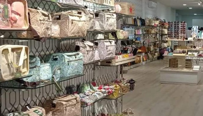 venta de articulos de moda al mejor precio, complementos y joyerua
