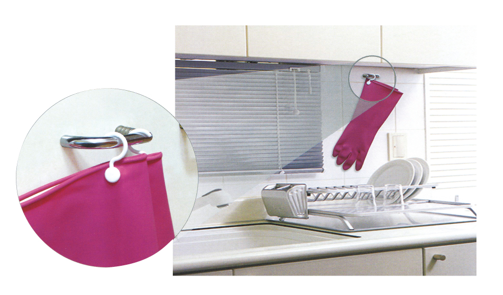 Soft and natural rubber gloves1. contain natural latex more than 90%2. Charcoal and Loess added for ...
