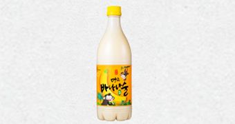 Combining the flavors of mango & banana gives the wine a refreshing sweet taste. Unlike other ri...