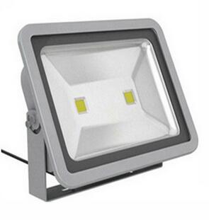 Die-casting aluminum housingAC85~265V input optionsOptical grade diffused lensGraduated angle scaleB...