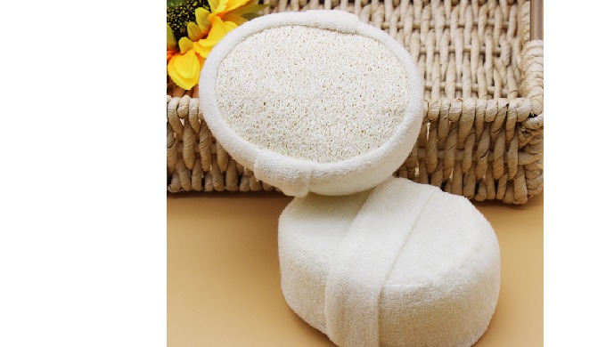 Crafted from loofah fibers for full-body exfoliation, reaching those hard-to-clean areas with ease. ...
