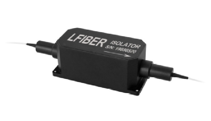 The high power PM fiber optical isolator (1064/1030/980 nm polarization-maintaining optical fiber is...