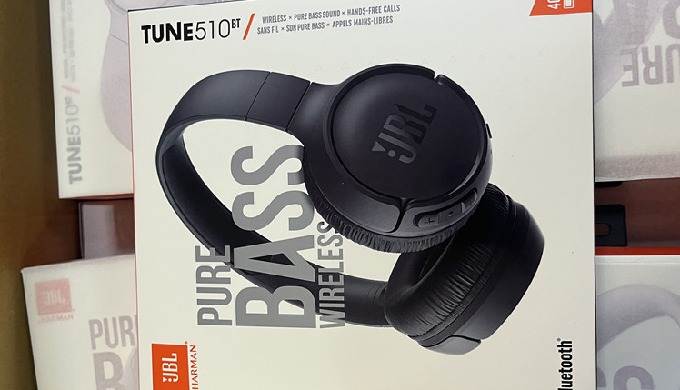 JBL Bluetooth headphone, various models of JBL Bluetooth headphone are available. Model number: 510B...