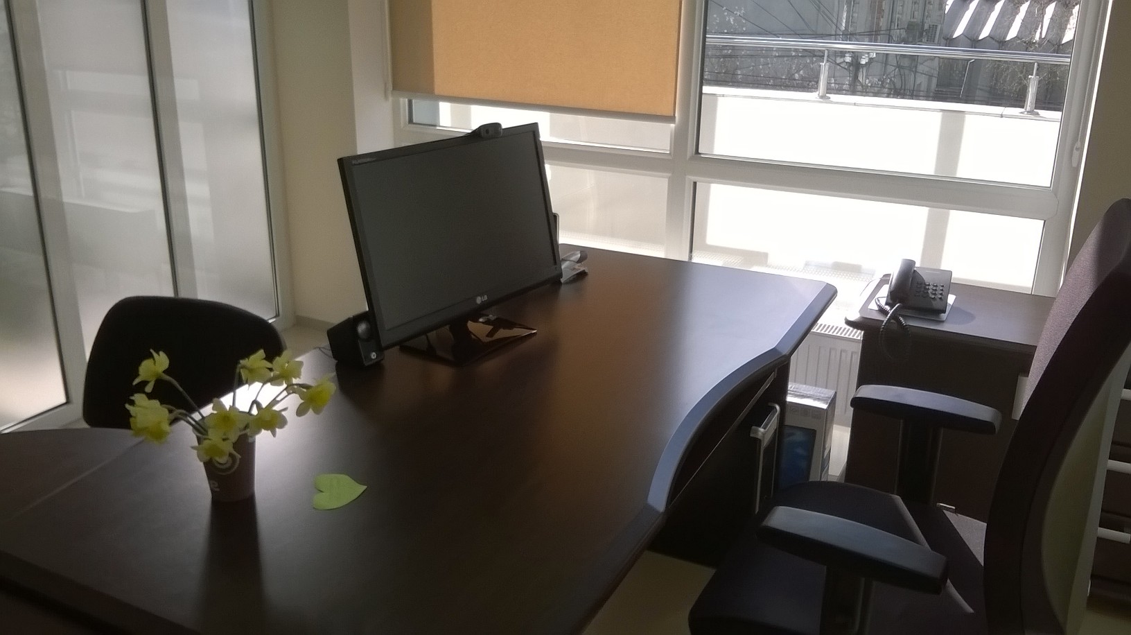 ORDINE ZILNICĂ ÎN BIROURI Căutaţi o companie de cleaning de încredere, care...