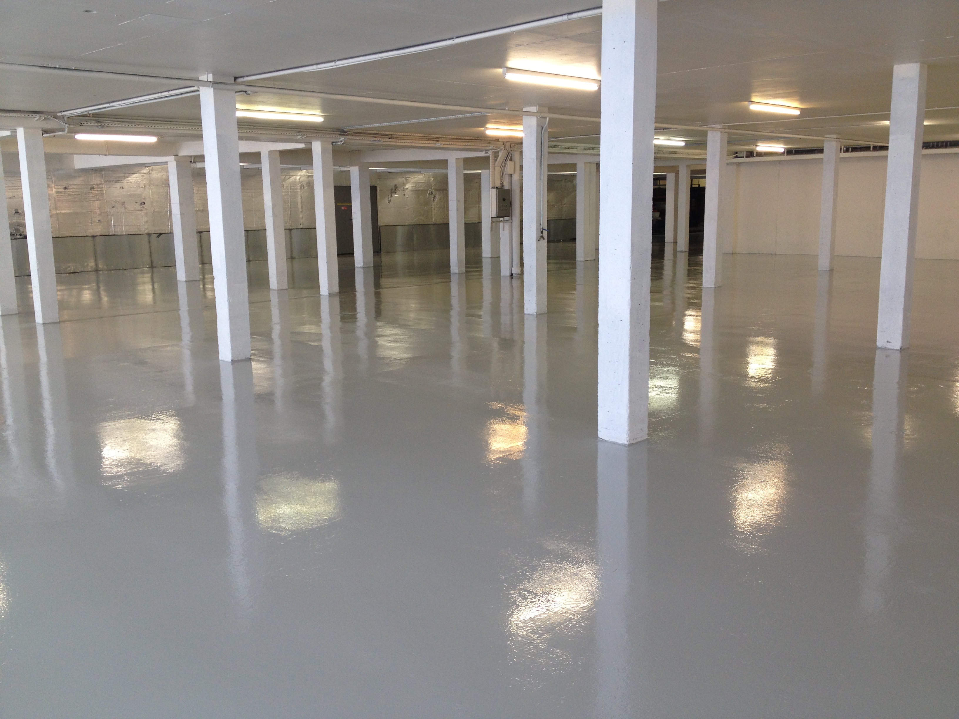 Toutes applications des résines (Epoxy, Polyuréthanne, Méthacrylate,...) Avec ou sans trame de renfo...