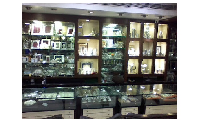 Meta Jewels crafts magnificent silver items, silver gift items, and the best silverware sets to leav...
