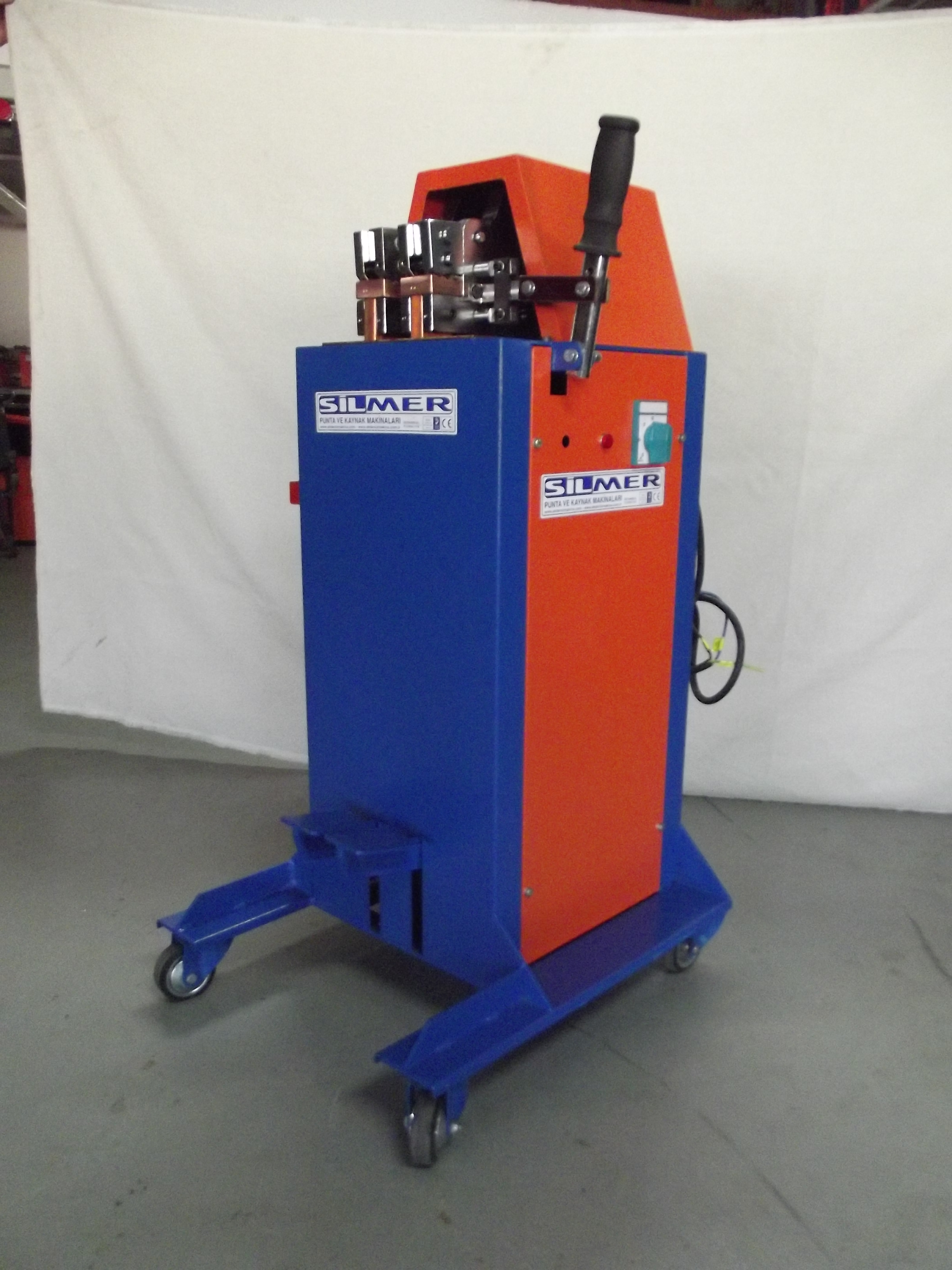 AK-BWM12 12KVA MEKANİK ALIN KAYNAK MAKİNASI