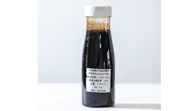 产品规格： 外观：深棕色液体 水溶性：100% 总氨基酸≥200g/ L. 微量元素(Cu + Fe + Zn + Mn + B +Mo）≥40g/ ...