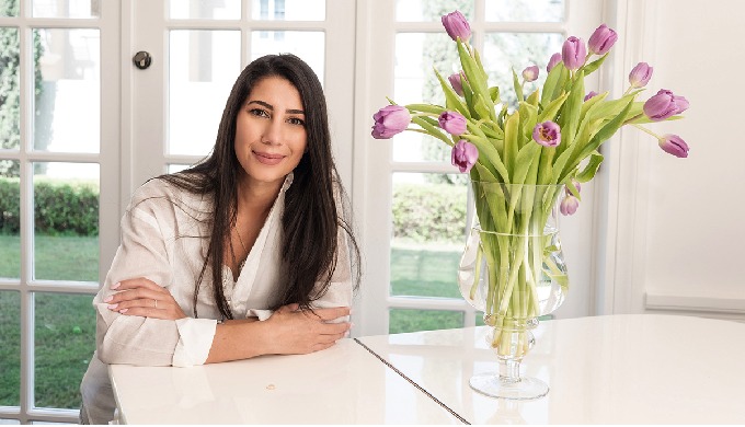 Description: Joyce Youhanna is a Dubai based Professional life Coach, offering online life Coaching,...