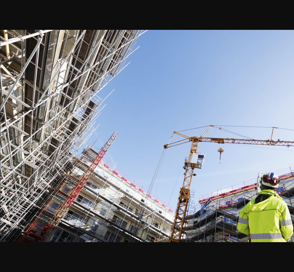 ESCT, École Supérieure de Conduite de Travaux, propose une formation en management de projets BTP, o...