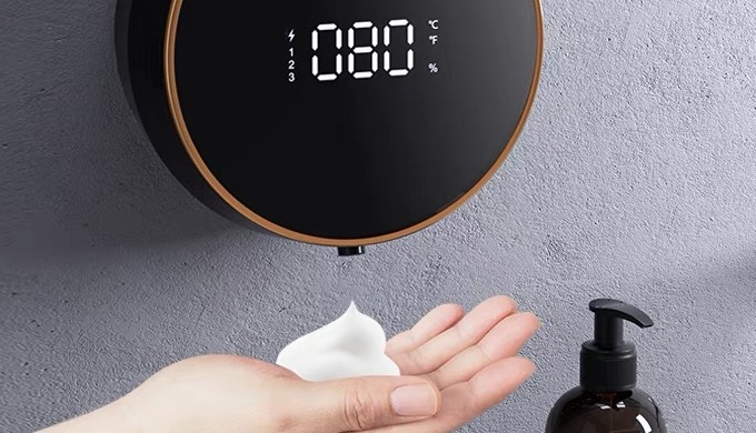 Elevate your handwashing routine with the Touchless Wall-Mounted Automatic Soap Dispenser. Designed ...