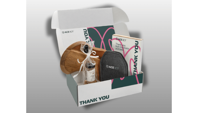 Refuerza tu marca con welcome packs corporativos versátiles y personalizables Un welcome pack para e...