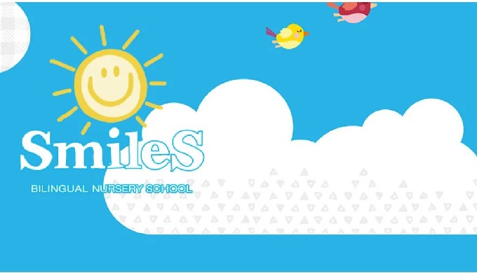 El Escuela Infantil Smiles Bilingual Nursey School es un centro concertado de educación infantil Est...