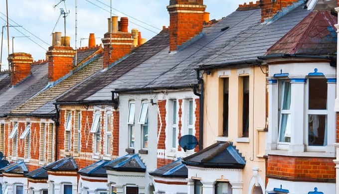 Welcome to A1 Roofing Surrey, the premier roofing company in Surrey! We are proud to offer the highe...
