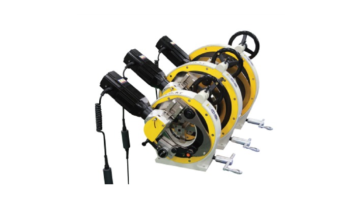 * The most cost-effective orbital cutting machine! • Maximizing the user convenience • Equipped with...