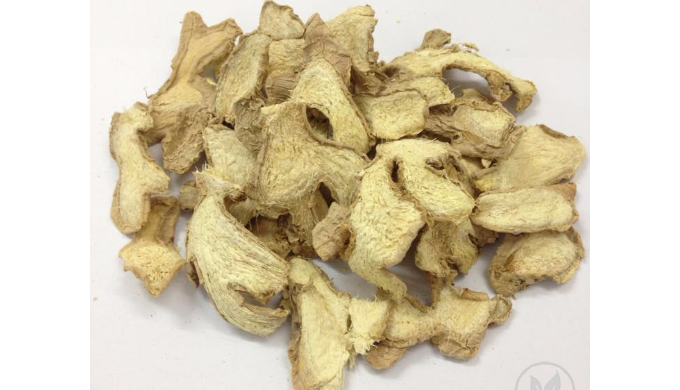 Variety: GINGER Product Type: Single Herbs & Spices Drying Process: AD Style: Dried Processing T...