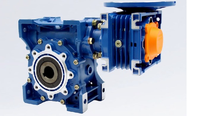 CHENYUE Double-stage Worm Gearbox CYRV50 + CYRW75 Speed Ratio from 100:1 to 10000:1 Customizable Free Maintenance