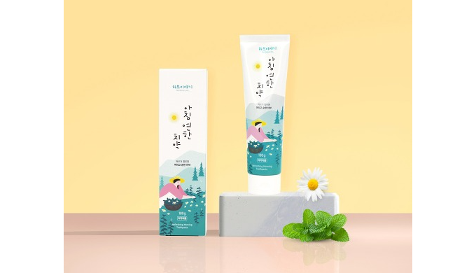 #Pregnant toothbrush #Fluorine toothpaste It's soft and mild herb toothpaste that lasts clean and fr...