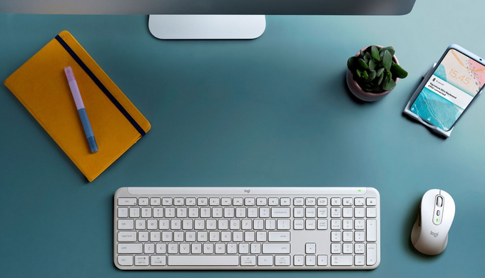 Клавіатура Logitech Signature Slim Combo MK950 створена спеціально для того, щоб робота була в задов...