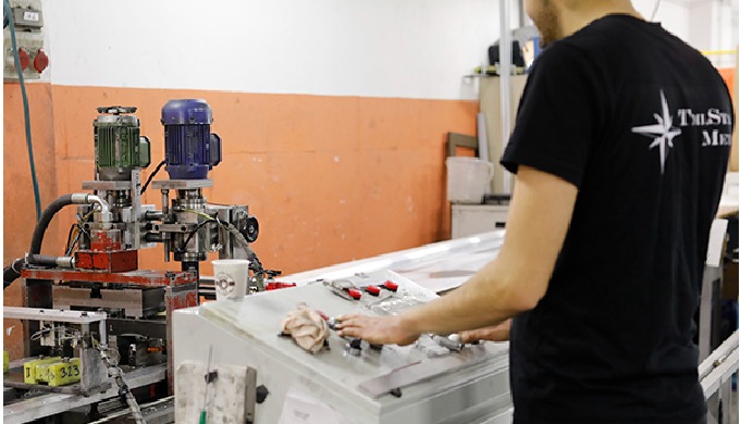(version française en bas) TMLstar.Co’s CNC and Machining Capabilities are: TMLstar. Co has vertical...