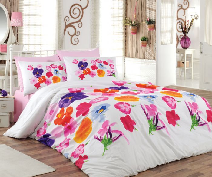 Bedsheet set, containing 1 Bedsheet 1 Duvet Cover 2 Pillows big 2 Pillows small