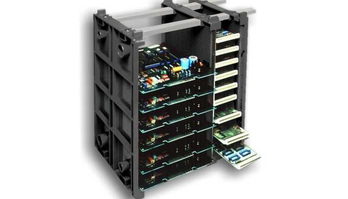 Paniers réglables pour le transport et le stockage des circuits imprimés ou des plateaux LABEFIX. Ma...
