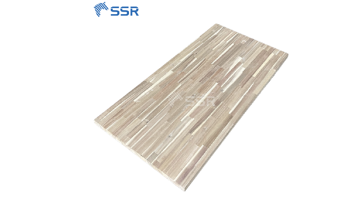 SPECIFICATION Moisture content (%): ≤ 12 Stave width (mm): 150-600 Stave length(mm): 35-80 (customiz...