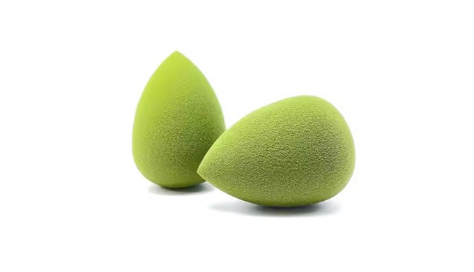 We are available various waterdrop shapes cosmetic sponges. It is easy to hold with your hand and ea...