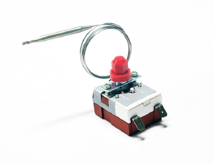 Operation When arrived at adjusted temperature and shut off the power, it doesn’t reset automaticall...