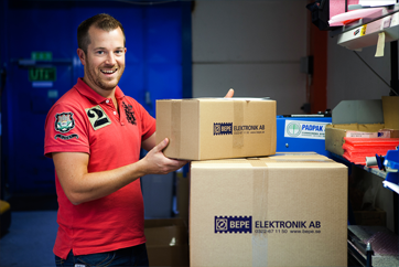 Vill du ha din elektronik monterad i ett chassi eller en plastkapsling, står vi till tjänst även med...