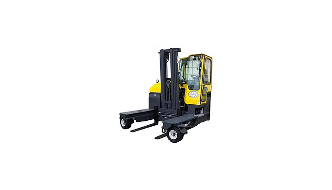 Dieses Modell bietet eine Tragfähigkeit von 2.500 kg und ist mit Diesel- oder LPG-Antrieb ausgestatt...