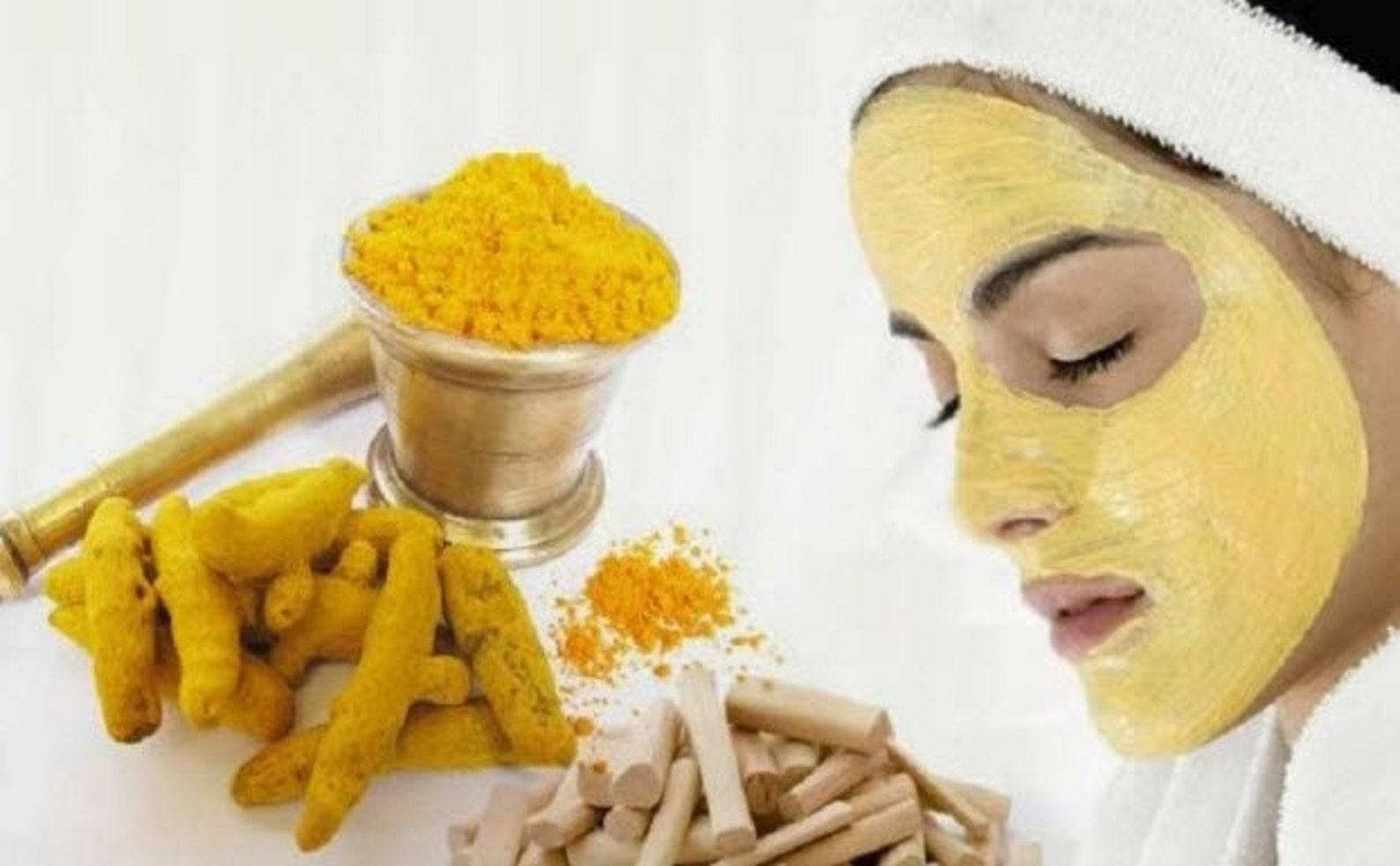 Rasha Cosmetics Private Limited offers an assortment of Face Pack & Mask products under the Bee ...