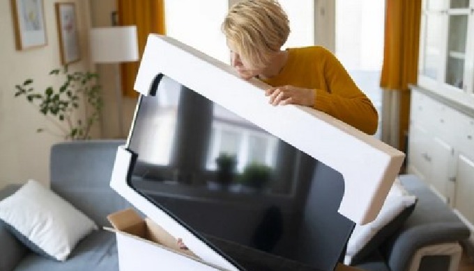 TAILOR-MADE PROTECTIVE PACKAGING