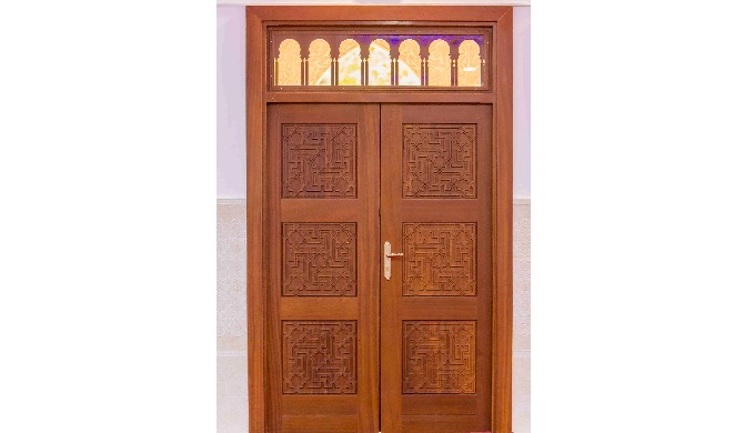 Les portes Kortobia excelle dans la création de portes en bois et de sculptures, alliant savoir-fair...