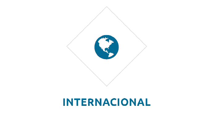 Ofrecemos servicios puerta a puerta a cualquier parte del mundo, establecie...