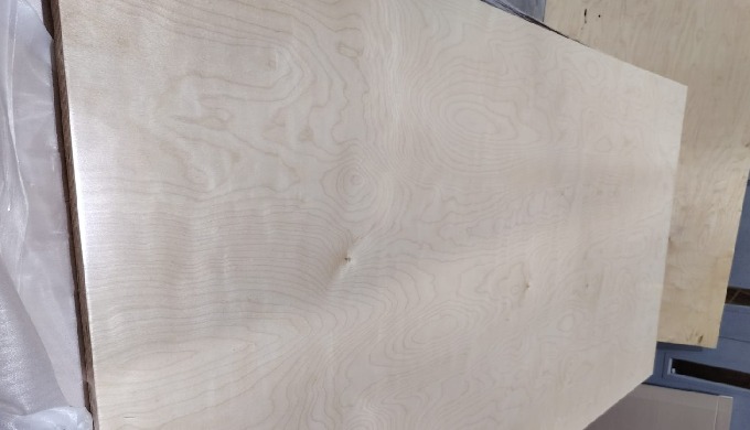 Birch Plywood with Different Top Bottom Veneer UV Protected 8ft x 4ft x 18mm