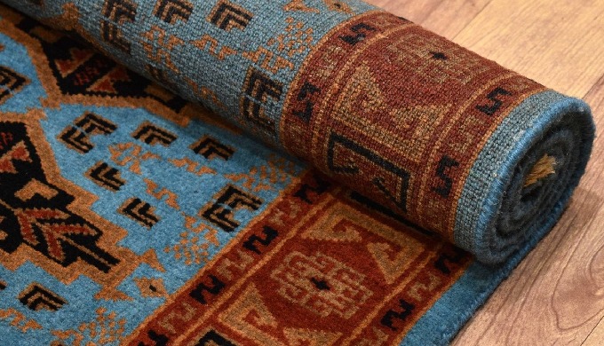 Knotted Carpets