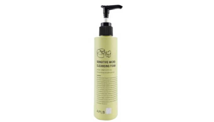 Infused with Peptide 4X Complex ™ and patented ingredients, this premium repair cream supplies rich ...