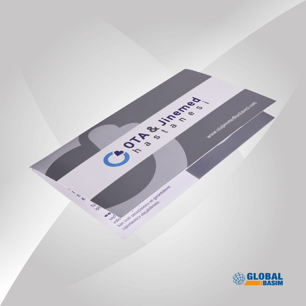 Karton CD Zarfları farklı model ve şekillerde 250-350 gr arası kuşe kağıda özel tasarım yaparak, 4 r...