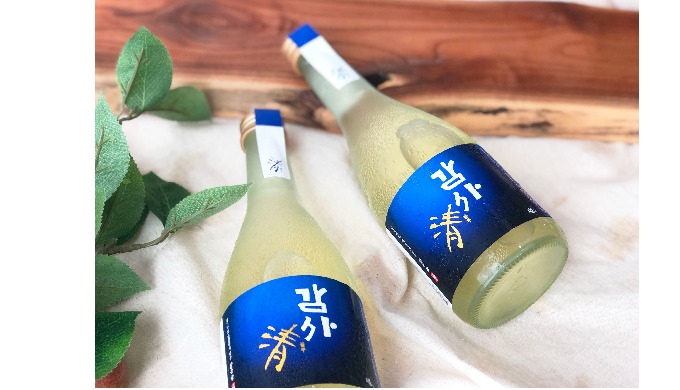 Gamsa Blue Gamsa blue is clear rice wine. Patented special yeast is used. It taste clear and delicat...