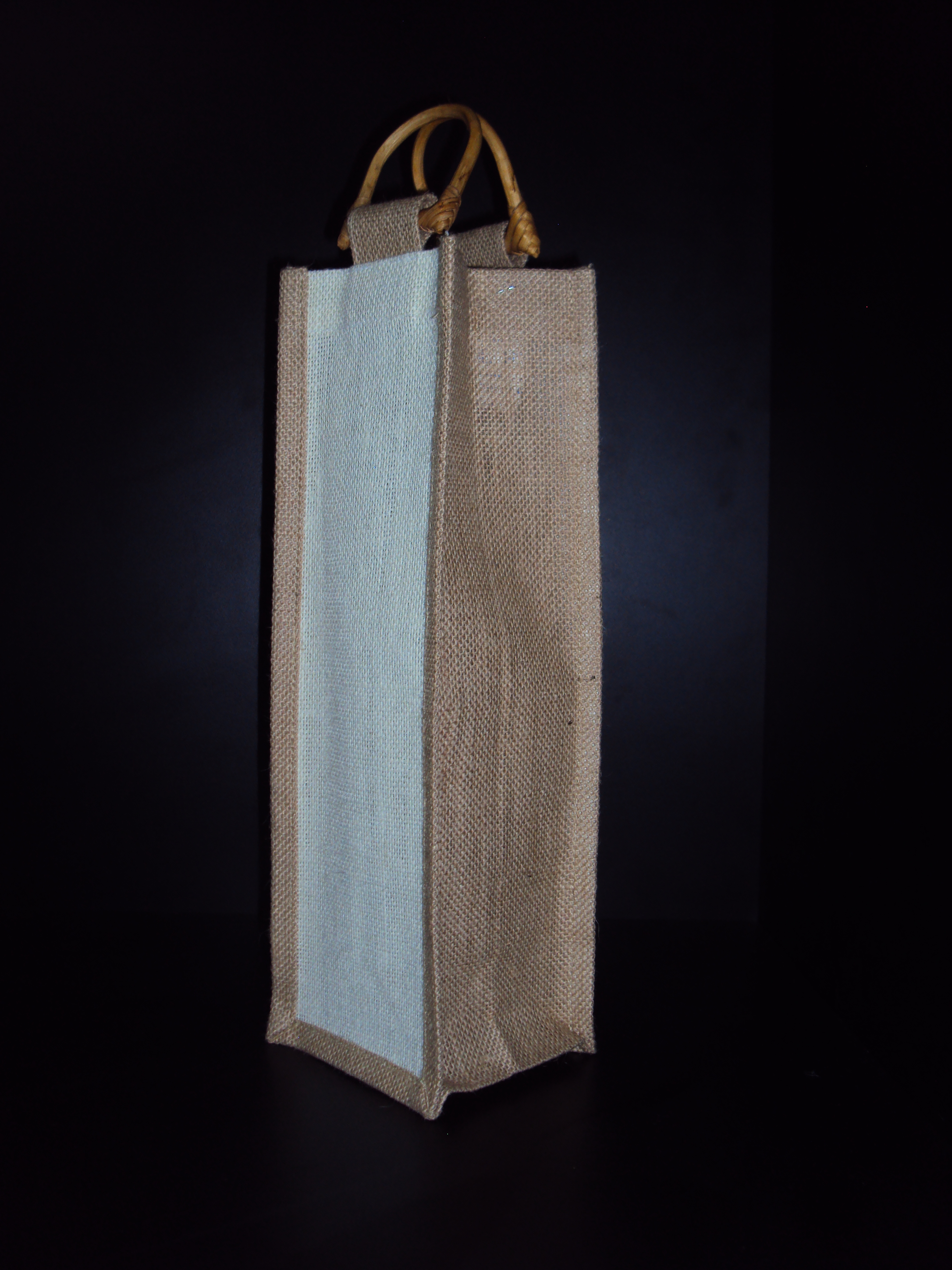 Jute bag for holding 1 bottle or jar turns your products in to a profit generating gift at any time ...