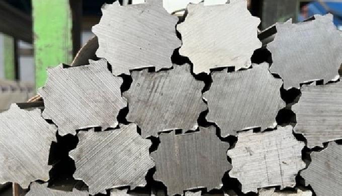 Manufacture of trobalizing parts.