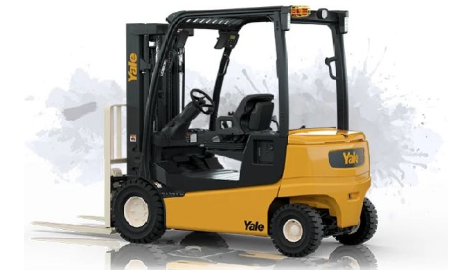 Chariot élévateur électrique 4 roues sur pneus gonflables ERP25-30VLL