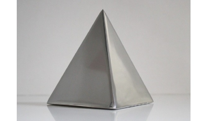 Pyramid-shaped reliquary.